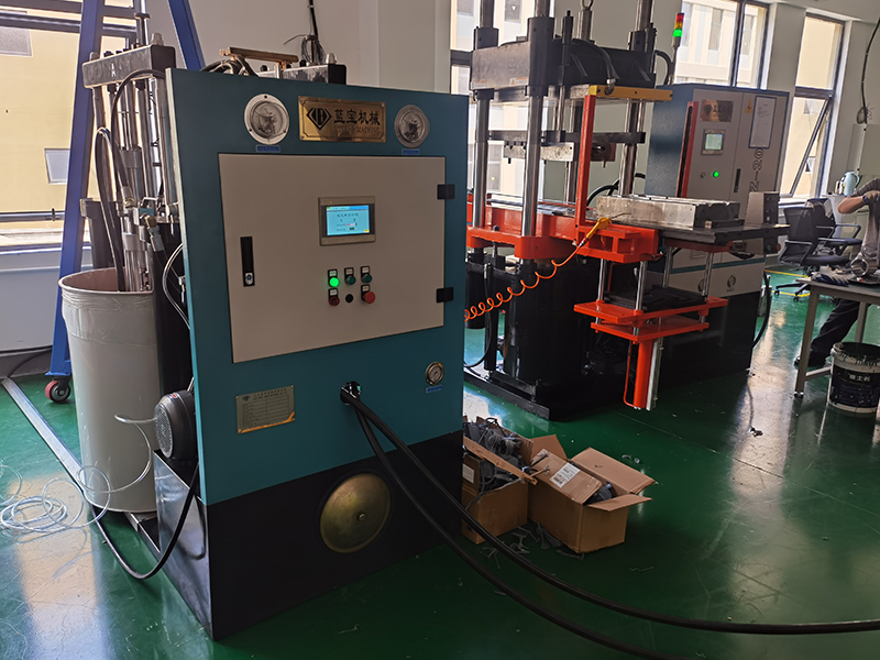 G系列液體硅膠計量注射機